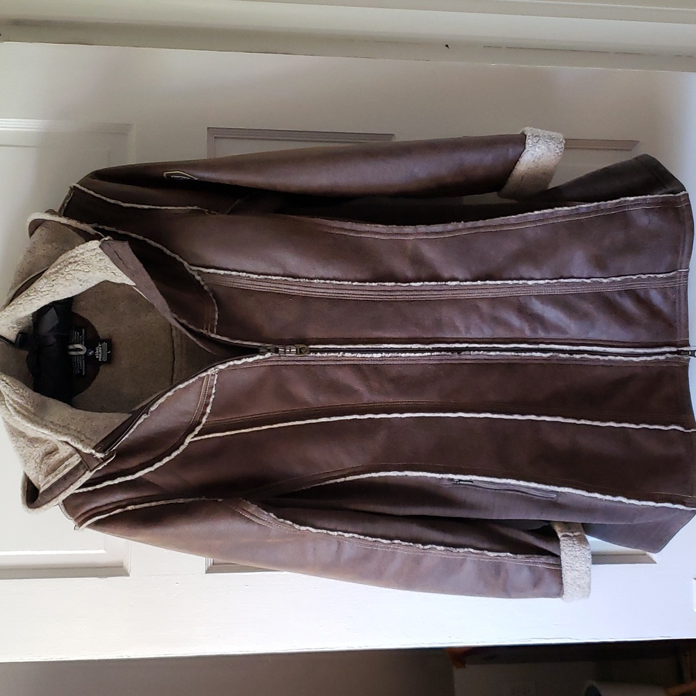 Kuhl Dani Sherpa Trench Oak color